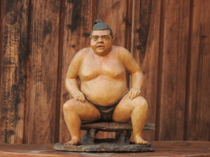 Le sumo (相撲)